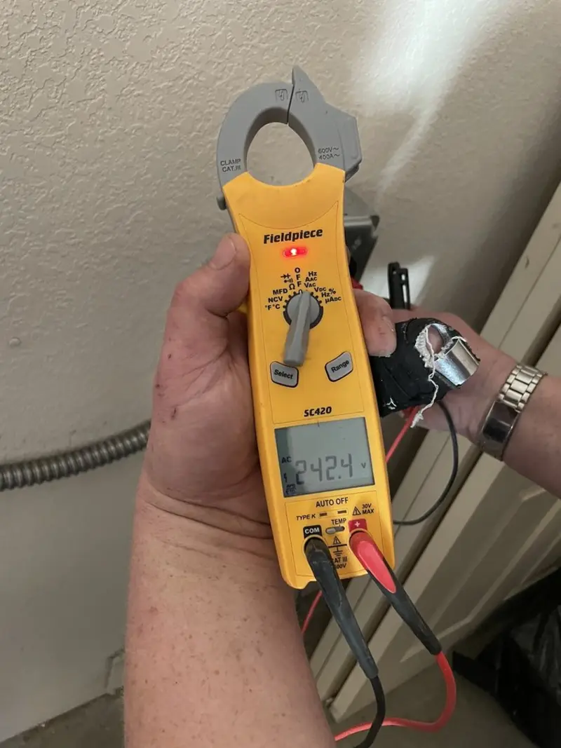 Voltage testing with clamp meter during Aluminum Wiring Replacement in McSherrystown